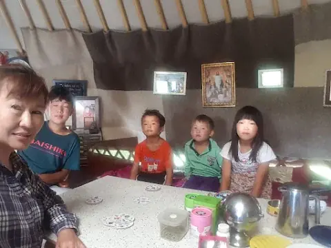 Мөнхочирын Гоёчимэг, зураг 12